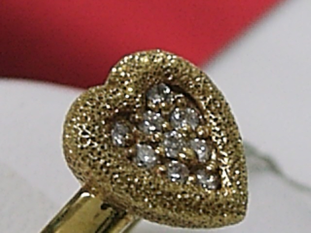 K18(18金） ダイヤモンドダスト加工 ハートシェイプ ダイヤモンドパヴェ リング（指輪）
