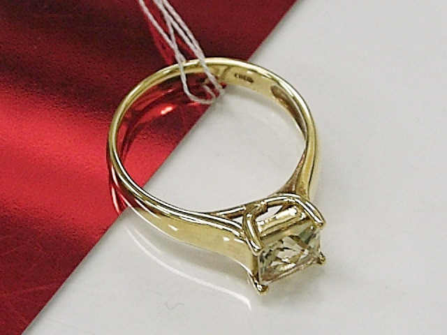 18金（K18) プリンセスカット グリーンゴールドシトリン （ゴールデンシトリン） リング 指輪